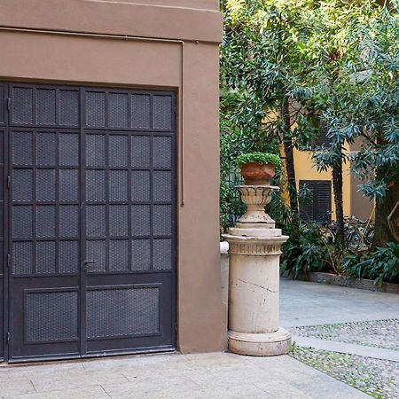 Sant'Agnese Smart Apartment Milan Exterior photo